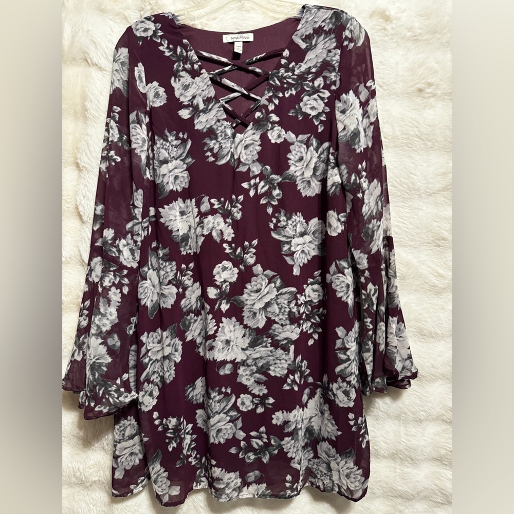 Speechless Burgundy Floral Lace-Up Long Sleeve Tunic